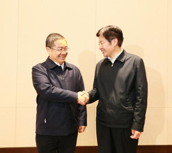 10.全國政協(xié)副主席，全國工商聯(lián)主席高云龍親切會(huì)見林印孫總裁.jpg